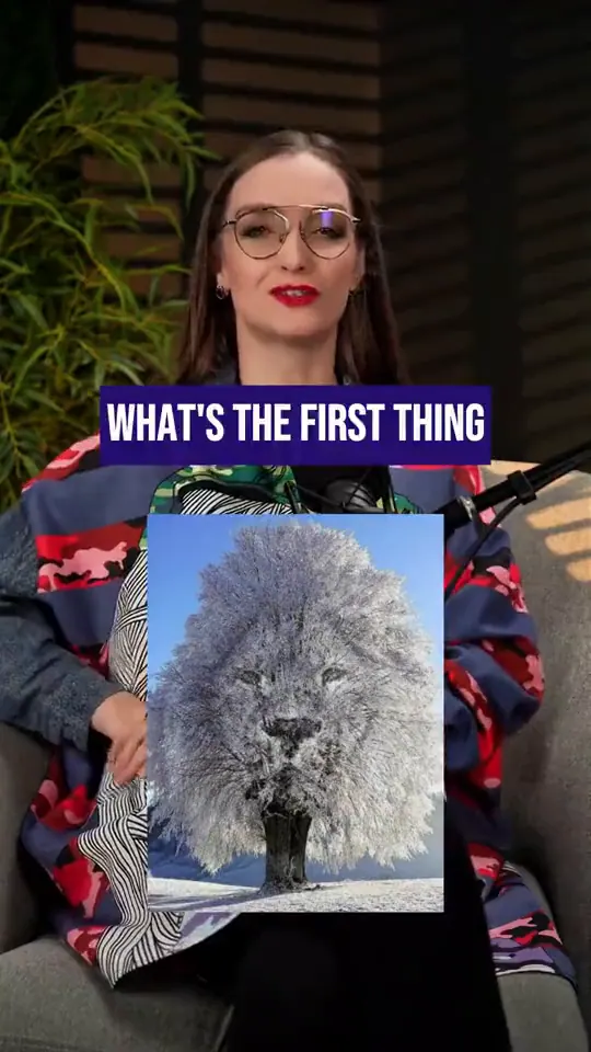 The lion or the tree?